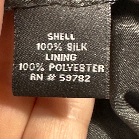 NWT Papell Studio embellished 100% silk tunic top, size small - Picture 12 of 16